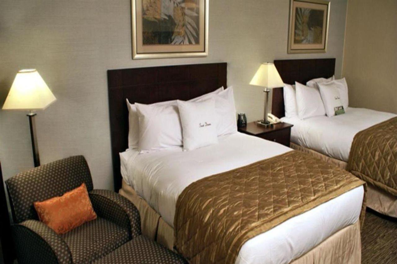 Doubletree By Hilton Rocky Mount Hotel Kültér fotó