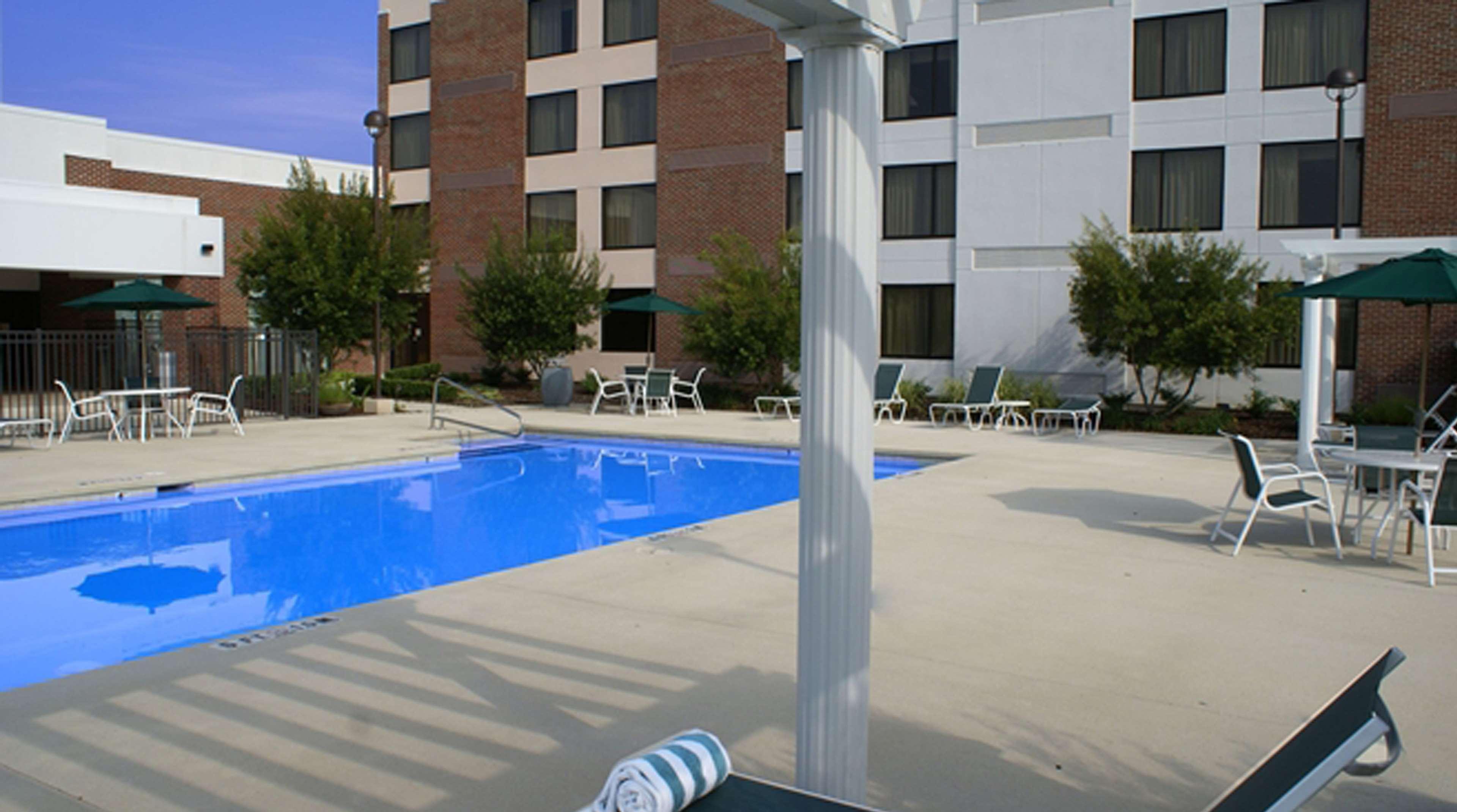 Doubletree By Hilton Rocky Mount Hotel Kültér fotó