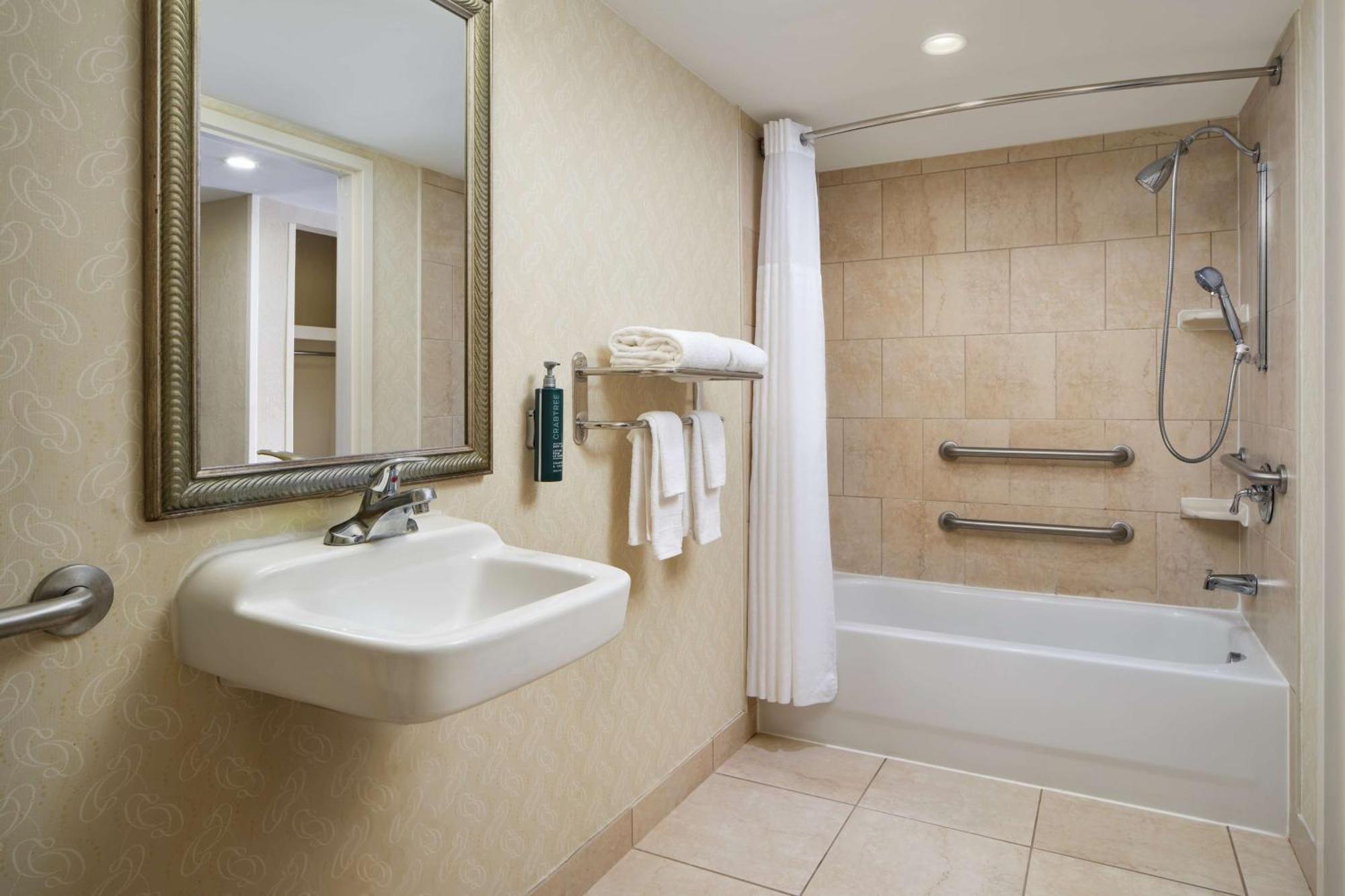 Doubletree By Hilton Rocky Mount Hotel Kültér fotó