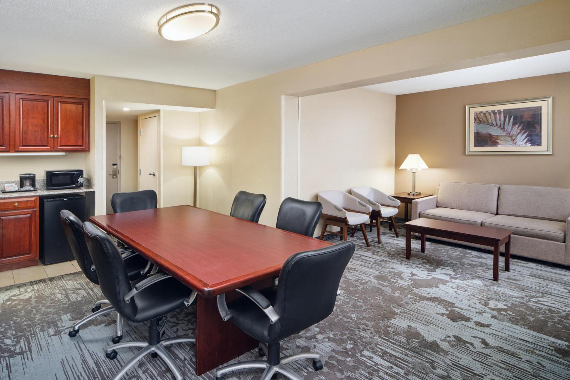 Doubletree By Hilton Rocky Mount Hotel Kültér fotó